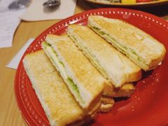 咖椰吐司-HELLO 27 意面·沙拉·帕尼尼