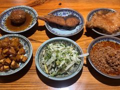 八宝辣酱-老外婆本帮面(塔城路店)