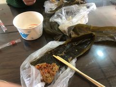 -三百山服务区-停车场