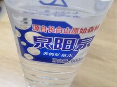 泉阳泉矿泉水-曹宝林砂锅麻辣烫(星光路店)