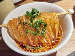 蒜泥猪耳朵-新太二·鲜料川菜(晶耀前滩店)
