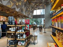 -星巴克臻选(杭州嘉里中心1F店)