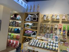 -萌宠主义宠物生活馆(金山路店)