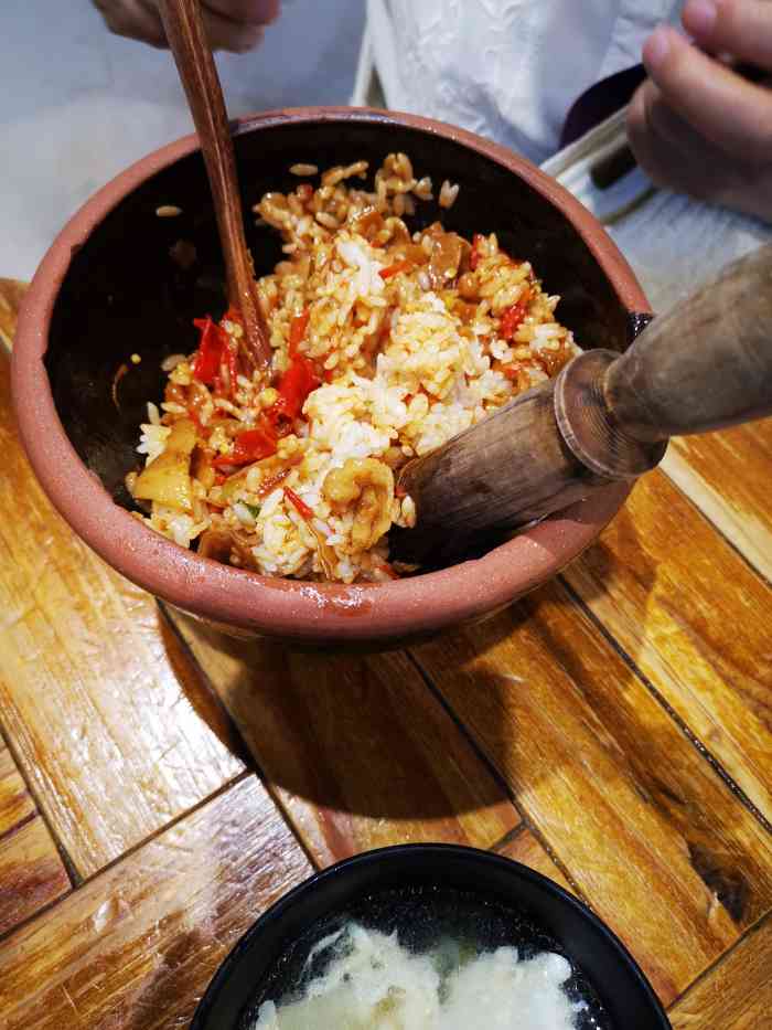 擂饭(万家丽店)-"朋友推荐说长沙擂饭做得不错,之前看过大众.