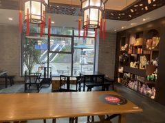 -星巴克(南宁民歌湖店)