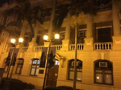 -香港大学