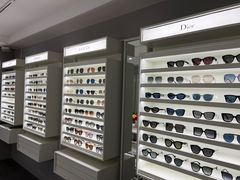 -目艮眼镜SHOWROOM(品牌集合店)