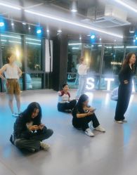 -STAR舞蹈工作室