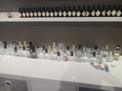 -墨more调香馆DIY自调香水(博雅国际中心B座店)