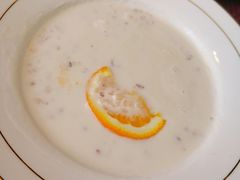 一个新品的汤-92°C俄式厨房(中央大街店)