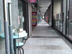 -蜜蜂小象·榴莲千层蛋糕(时代汇11栋店)
