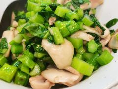 蘑菇钵钵菜-橘酱餐厅