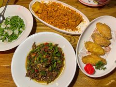 -新白鹿餐厅(百联中环店)