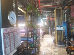 -海吃海喝海鲜烤肉餐厅