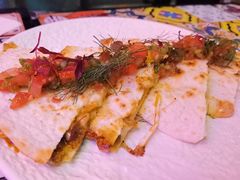 -LESCEDARS Brasserie Bistro香柏树