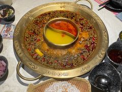 -哥老官重庆美蛙鱼头(西湖银泰十一哥店)