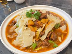 -新疆杭州疗养院·富春山庄