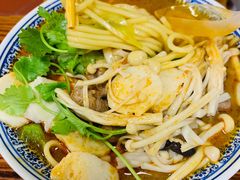 -亚忠小吃店(曾厝垵店)
