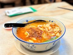 滑雞鮮蝦河粉-何九海南茶店(鬼仔巷店)