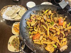 -富正毅三下锅·湘西韵味(天门山索道店)