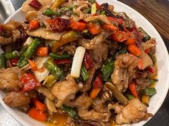 -鸿顺老铁锅美蛙鱼府(解放碑店)