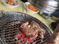 -牛信亭韩国料理·炭火烤肉(紫藤路店)
