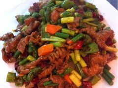 蒜香小牛肉-春芳烧烤