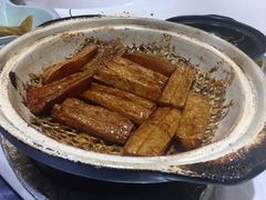 -鸭王烤鸭店(三里河店)