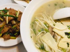 -二扁私房面馆(崂山路店)