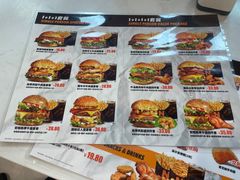 -牛约堡·手作牛肉汉堡(长宁店)