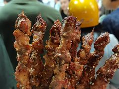 -巴汗羊肉串烧烤店
