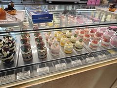 -好利来(建邺吾悦广场Lab主题店)