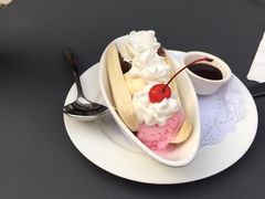 香蕉船-Geneva日内瓦餐厅(西郊宝成花苑店)