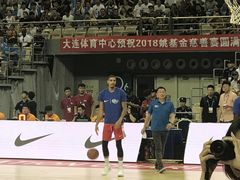 -大连体育中心体育馆