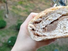 裸麦蜂蜜栗子-Juicy Bakery(大学路店)