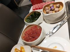 -海底捞火锅(长宁路龙之梦店)