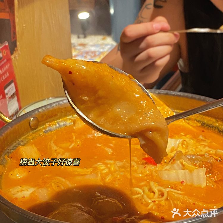 武汉探店|首家可以换装就餐体验日料!