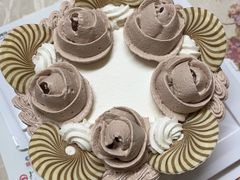 -红宝石·鲜奶小方·海派西点房(南丹店)