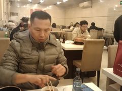 -八先生涮肉房(三里河店)