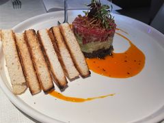 牛肉塔塔配牛油果黑橄榄酱-Solo(衡山路店)