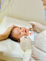 -睿宝儿科·眼科·口腔(静安大悦城门诊部)