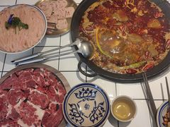 -旧街市鲜货老火锅(大光路店)