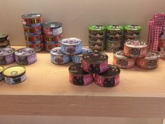 -Pets First伊珊娜洗护·精致美容·家庭式寄养(新会路店)