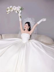 -维纳斯婚纱礼服租赁馆