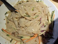 -关东小磨东北菜(上海长风大悦城店)