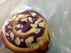 芋泥紫薯面包-85度C(苏州石路店)