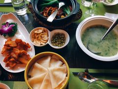 -拾溪餐厅·包厢(杭州千禧度假酒店)