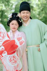 -雅云婚纱摄影工作室旗舰店