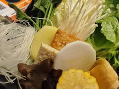 -呷哺呷哺 小火锅 (浦东新欧尚超市店)
