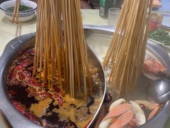 -李记称盘牛杂串串(广厦店)
